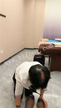 033141drr1wgv5jv55v1vv.jpg