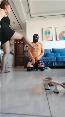 vhnxxtuxfle.jpg