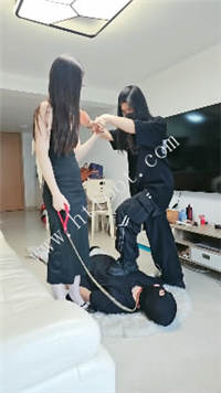 025935ipr872fyap2hro4i.jpg