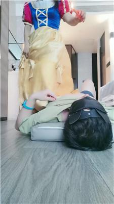 kjjn1pmyke1.jpg