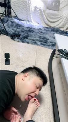 fgk21u2jpuq.jpg