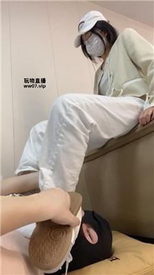 ixvmy54hwko.jpg