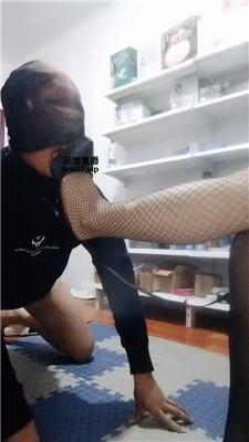 2jphryh1c15.jpg
