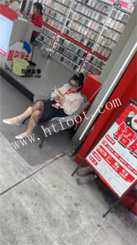 000031a9lhrlt43duc04br.jpg