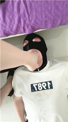 erb2fobmamu.jpg