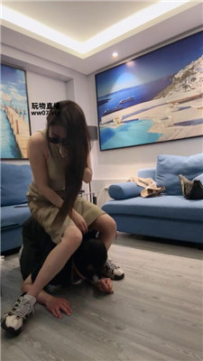 c2c32ccnzz3.jpg