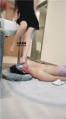 hkgm2al34sn.jpg