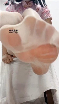 lpn4ob2bnh5.jpg