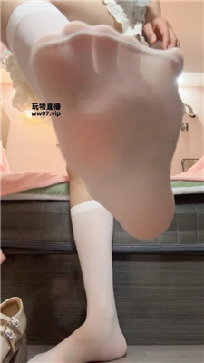 fw20j4qcavd.jpg