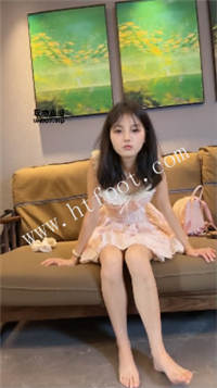 012833fts25lf7hte272xf.jpg