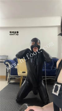 013552oilfcsa40bv68b73.jpg