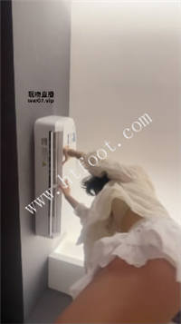 010738jb390ofozqozowbq.jpg