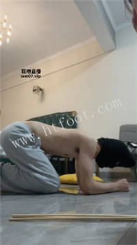 011540uz6iqstzj63qn2ss.jpg