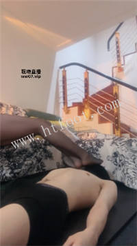 012052nttwpdt0fc0cduap.jpg