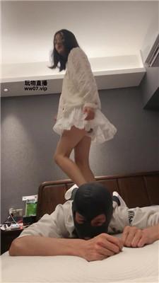 ty2f5jae54x.jpg