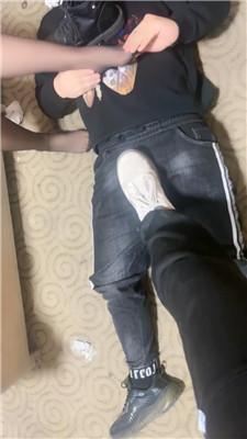 mbk4uf3ridb.jpg