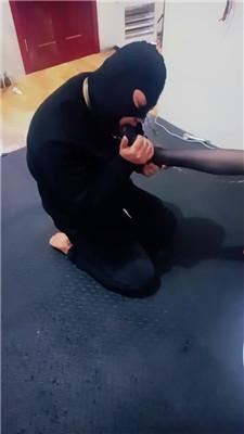 rrdqo21m5n2.jpg