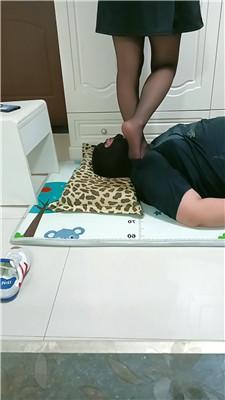cb2qzfwonol.jpg