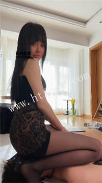 033711guhj7zcy64nc3uh4.jpg