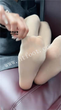 034110wz0q3cbkwcff20fg.jpg