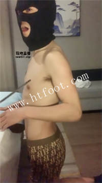 035231fe09z0hderz9ggue.jpg