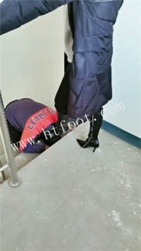 040015omdro6omyiyrqooi.jpg
