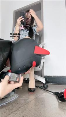 m1ep2qgst1o.jpg