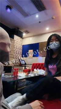 082208cjxjr86g4kx2grkt.jpg