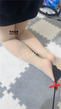 082401qix5cezeldygrxgg.jpg