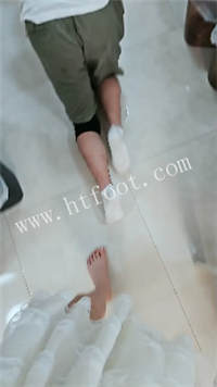 083054xc008de192z3ut1z.jpg