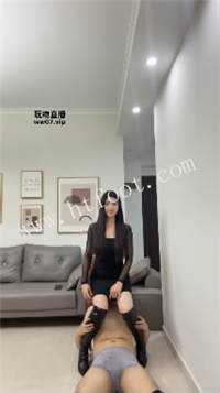 083743cduud4au8cg448u2.jpg