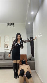 083742rgm9nv11gsm26kkk.jpg