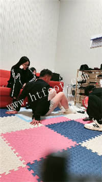 085244xw1wj1118ilmli88.jpg