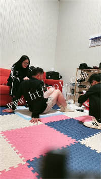 085244tqff8ofz58blbq3b.jpg