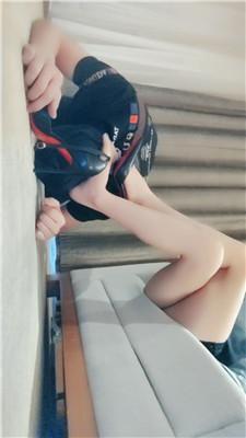 t3comrbvsns.jpg