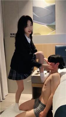 g0p2vku0sfj.jpg