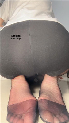 g2oy554nnhb.jpg