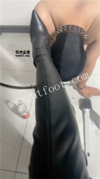 085410py7clchic787ccqn.jpg