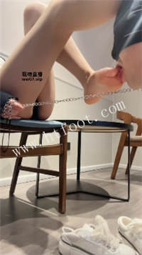 090631ynkz24nzzg092icf.jpg