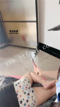 091009suu2r2u4ugzmoora.jpg