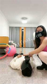 091139i0sbm2626tts6t4f.jpg