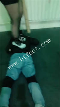 021139ea8j6j8micca0zwk.jpg