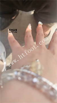 022136vr9th6rrr92tvl3b.jpg