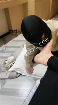 023751k8x2568monunup40.jpg