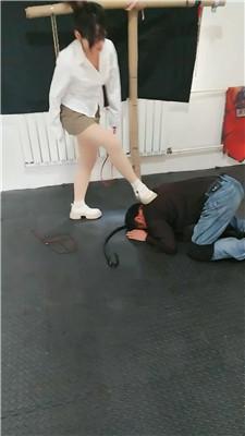 wmxyileexbr.jpg