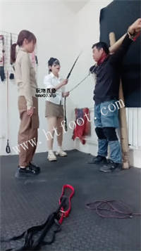 020557a9fl39qlrzhomqrf.jpg
