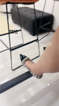 020832kd0az5001uzga1h5.jpg