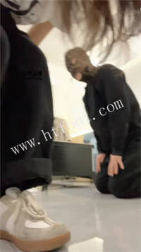 021232p9rwief7hr9juawi.jpg