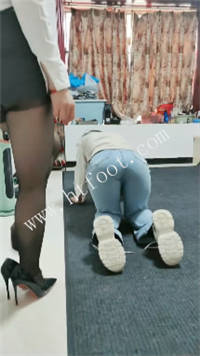 022131nh0gh70bfd7g0f7g.jpg