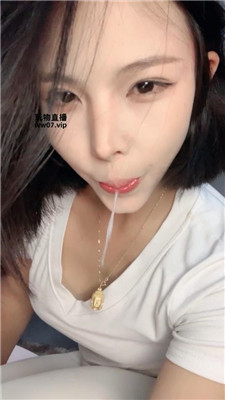 tgq03m2ebeg.jpg